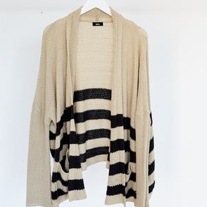 Oversized cardigan
